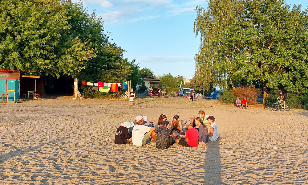 Unterwegs zu neuen Ufern | Kanutour auf der Mecklenburgischen Seenplatte Unterwegs zu neuen Ufern | Kanutour auf der Mecklenburgischen Seenplatte