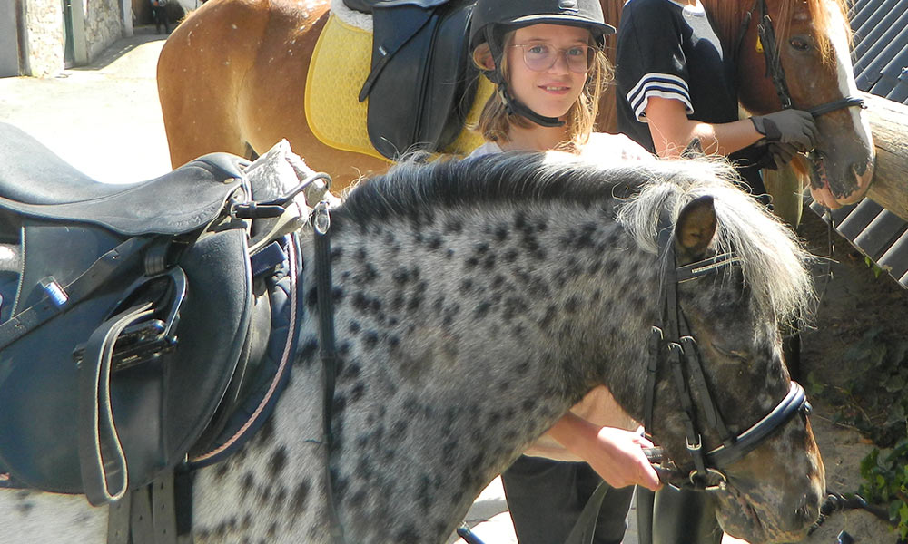 Reiten und vieles mehr … für Jungen und Mädchen Reiten und vieles mehr … für Jungen und Mädchen